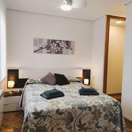 Apartamentos Turisticos Seviro Madrid Extérieur photo